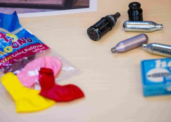 Protoxyde d’azote : la Fondation Vinci alerte sur l’utilisation de ce gaz au volant, populaire chez les jeunes