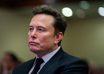 «Ce n’est qu’une question de temps» : Elon Musk prédit une guerre civile au Royaume-Uni