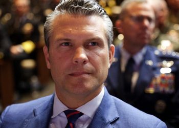 États-Unis : le chef du Pentagone veut écarter les «wokes» et les «gros» de l’armée américaine