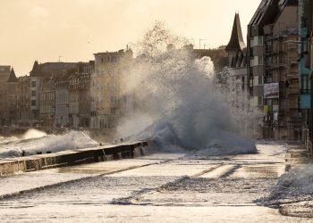 Tempête Benjamin : vigilance orange, rafales à 130km/h, risque de submersion… À quoi s’attendre ce jeudi ?