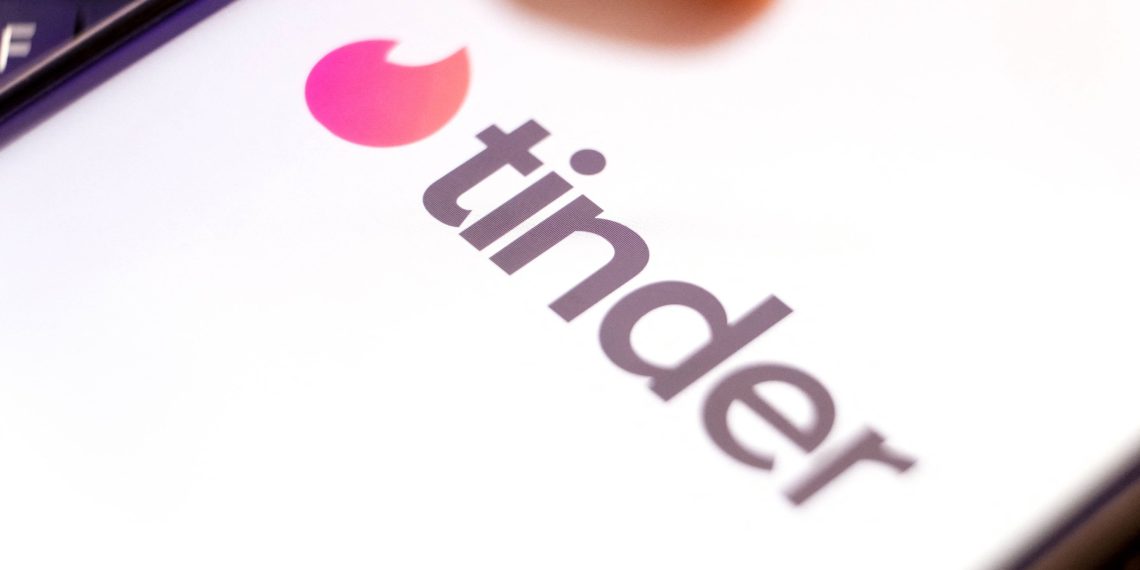 «Dating fatigue» : pourquoi les célibataires désertent-ils les applications de rencontres ?