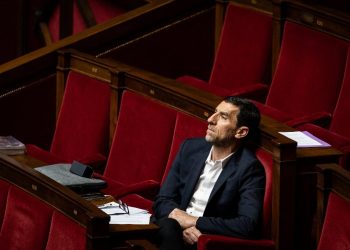 «Le retour de l’OAS» : un élu LFI craint «des expéditions coloniales en Algérie» si le RN arrive au pouvoir