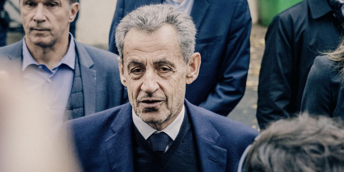 Nicolas Sarkozy menacé de mort en prison : trois détenus placés en garde à vue