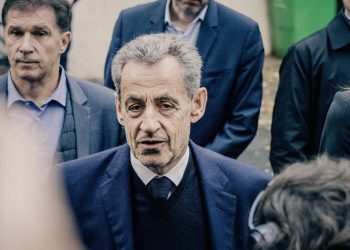 Nicolas Sarkozy menacé de mort en prison : trois détenus placés en garde à vue