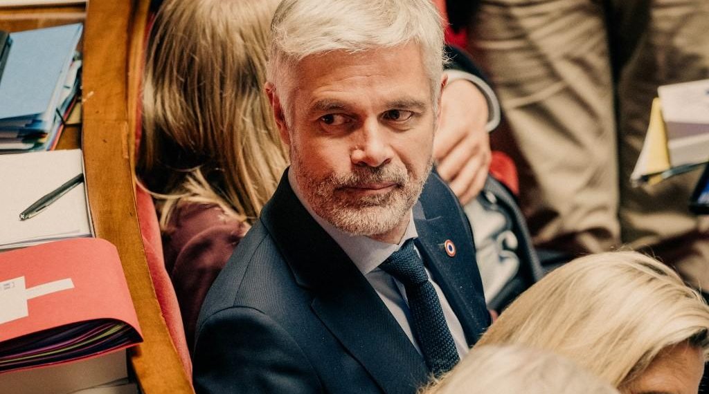 «On a des messages à faire passer» : comment la droite veut reprendre la main sur le budget