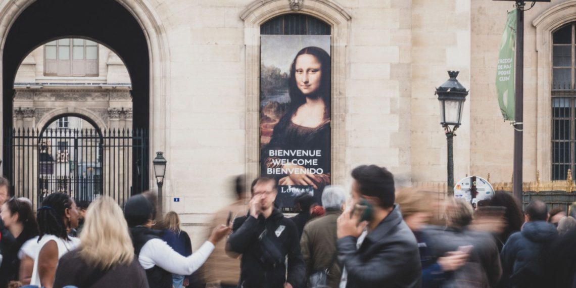 Cambriolage au Louvre : un acte, témoin des vols de plus en plus fréquents dans les musées français
