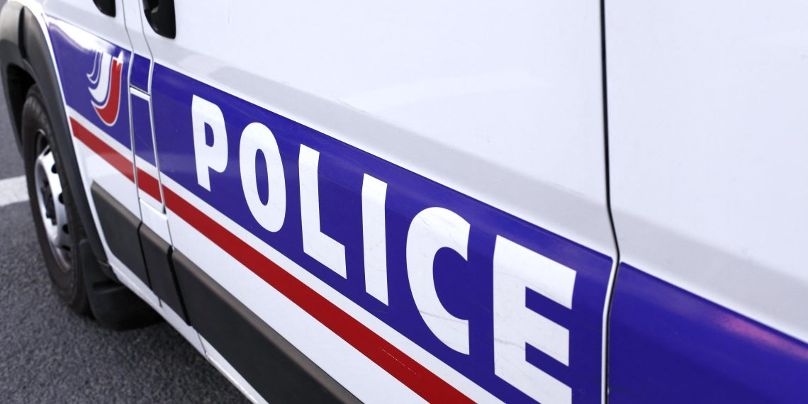 Paris : un individu tente de violer sa voisine et chute de 15 mètres de haut en prenant la fuite