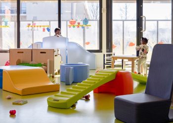 L’attestation d’honorabilité désormais exigée partout en France pour les professionnels de la petite enfance