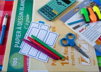 Paris : un collégien blessé à coups de ciseaux en pleine classe