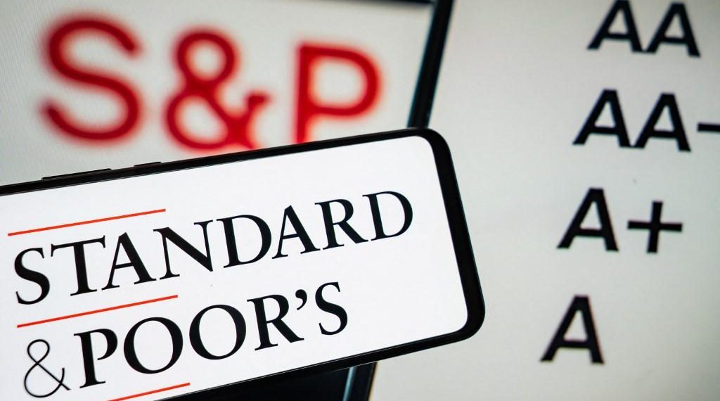 Standard & Poor’s dégrade la France : le prix du chaos politique