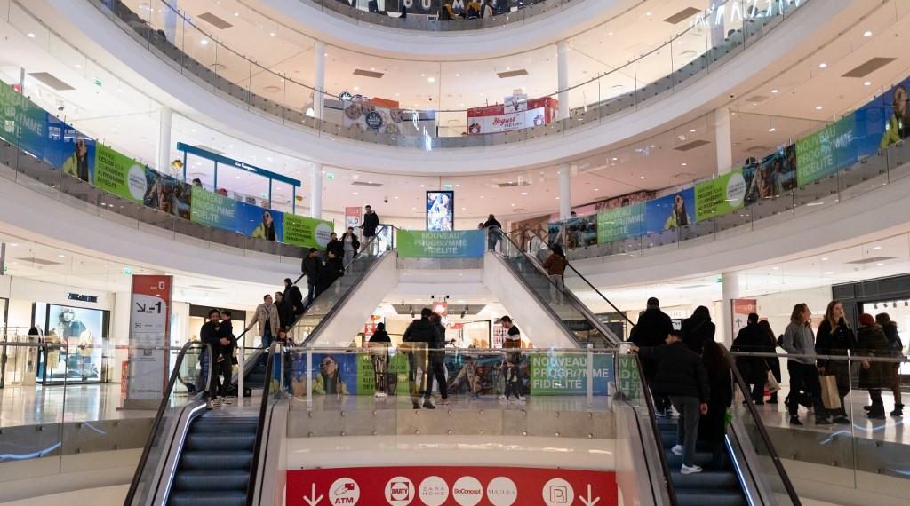 120 000 euros de bijoux et d’articles de luxe : une dirigeante de l’aviation civile congolaise dépouillée en Seine-et-Marne