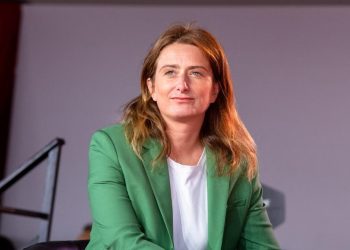 «Un acte d’amour pour la France» : Marine Tondelier annonce sa candidature à la présidentielle