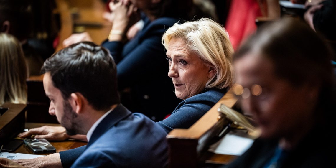 Rejet des motions de censure : le RN voit s’éloigner la dissolution