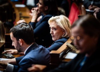 Rejet des motions de censure : le RN voit s’éloigner la dissolution
