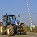 Vendée : Un homme de 18 ans descend de son tracteur, l’engin lui roule dessus