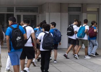 Poitiers : Une employée de collège agressée par une élève de 3e