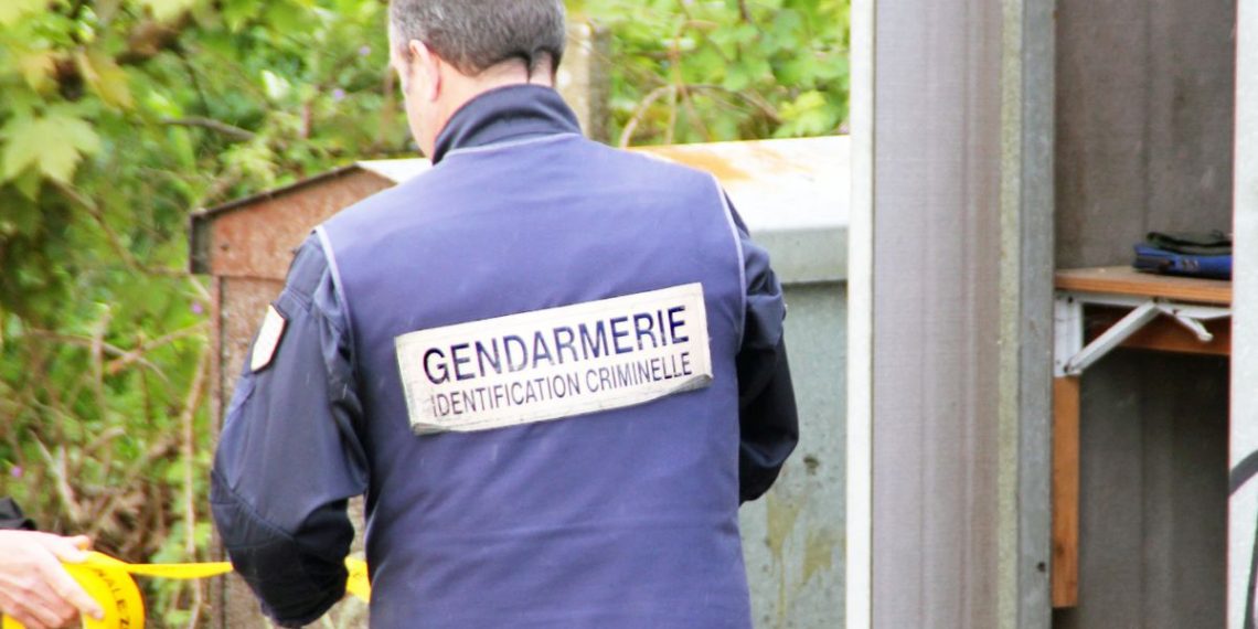 Bretagne : Un homme tue son ami avec un sabre japonais lors d’une soirée alcoolisée