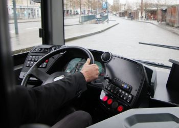 Saint-Malo : Une passagère tente de détourner un bus en marche et crie « Allah Akbar »