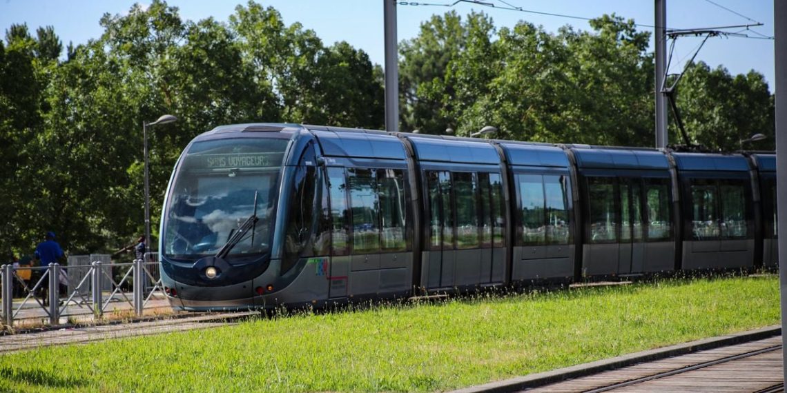 Bordeaux : Une adolescente de 16 ans mortellement fauchée par un tram