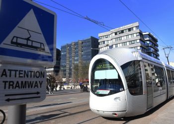 Vénissieux : Un homme poignardé à mort sur les voies du tram