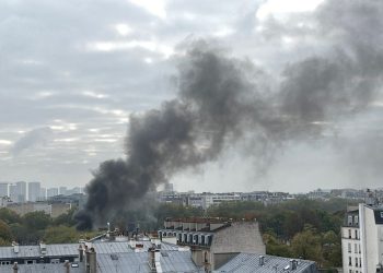 Paris : L’incendie d’une balayeuse provoque une explosion au cimetière du Montparnasse, des sépultures dégradées
