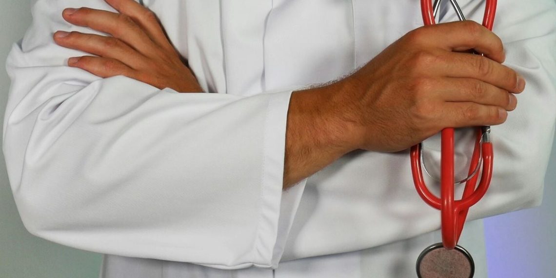 Val-de-Marne : Un médecin visé par une plainte pour viol sur une femme enceinte