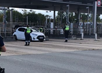 Loire : Il force le péage avec 450 kg de cannabis dans le coffre