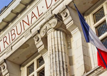 Tarn-et-Garonne : Une mamie condamnée à dix-huit mois de prison pour avoir allumé onze incendies dans son village