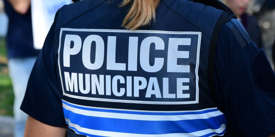Vendée : Un trentenaire décède dans un accident de voiture en voulant échapper à la police