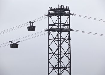 Val-de-Marne : Controverse après la bénédiction du chantier d’un téléphérique par un prêtre