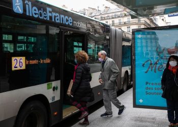 Seine-Saint-Denis : Un bébé de 6 mois oublié par son père dans un bus