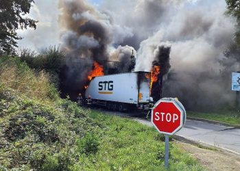 Bretagne : « Cela pourrait durer bien plus longtemps »… Ce pont ravagé par le feu est fermé pour au moins plusieurs mois