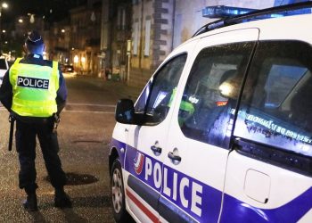 Alpes-Maritimes : Une petite fille ne parvient pas à joindre sa mère, elle est retrouvée morte avec son conjoint