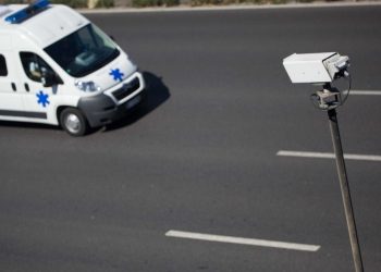 Seine-Maritime : Surpris en train de fumer de la drogue au volant, un ambulancier laisse les commandes à son patient