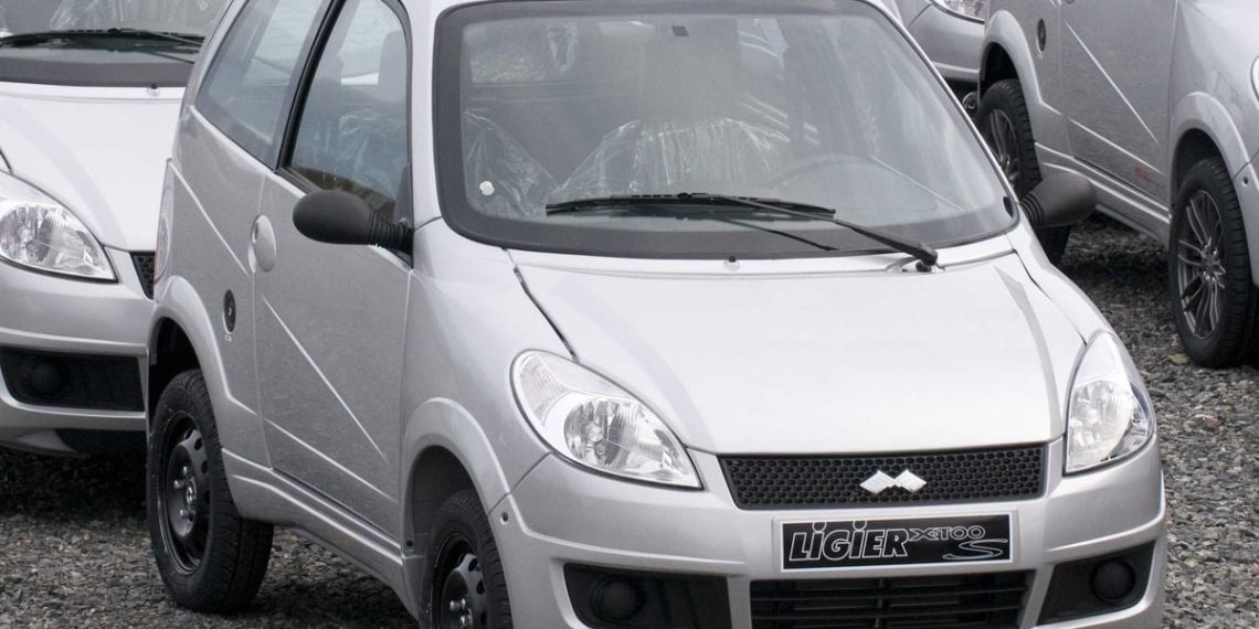 Deux-Sèvres : L’incendie d’une voiturette se propage à plusieurs véhicules