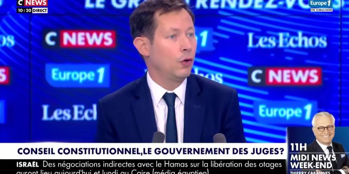 «François-Xavier Bellamy à l’échafaud» : le vice-président des LR assure que «la gauche n’a pas renoncé à cette pulsion totalitaire qui a marqué son histoire»