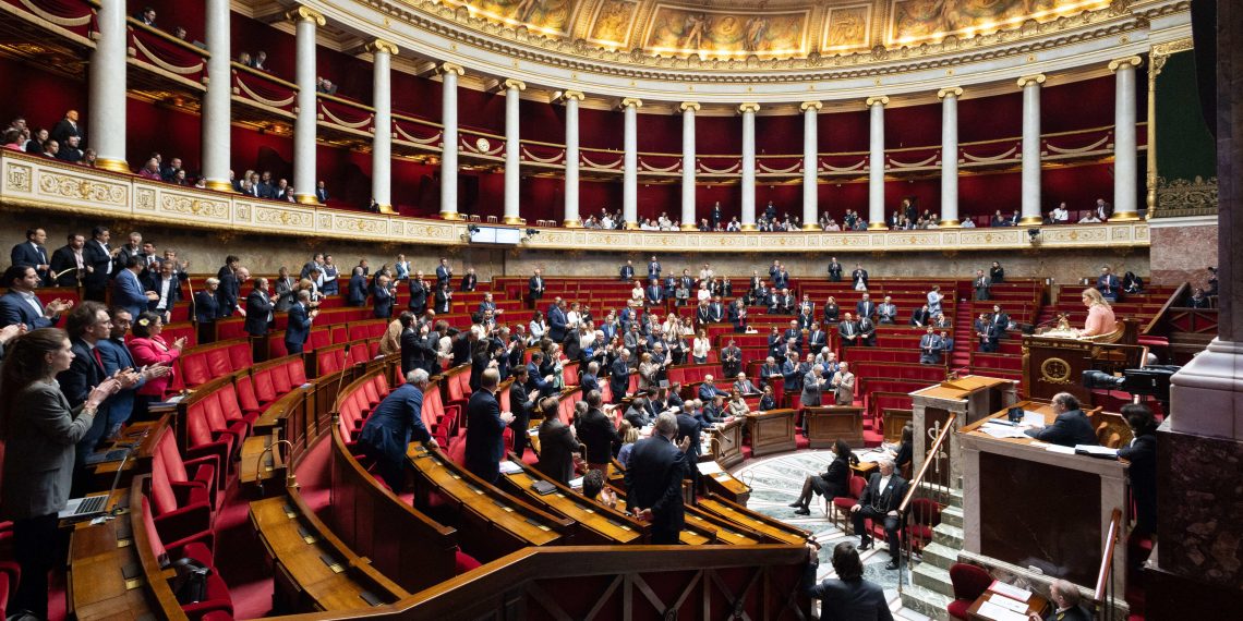 Motions de censure, commémoration officielle du 7-Octobre, Parti radical… Les 4 infos dont vous allez entendre parler demain