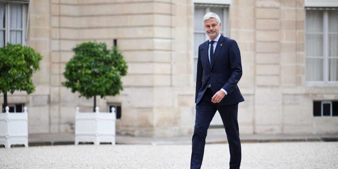 Crise politique : Laurent Wauquiez comme un poisson dans l’eau