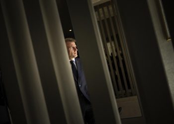 SONDAGE – Crise politique : 68 % des Français réclament une élection présidentielle anticipée