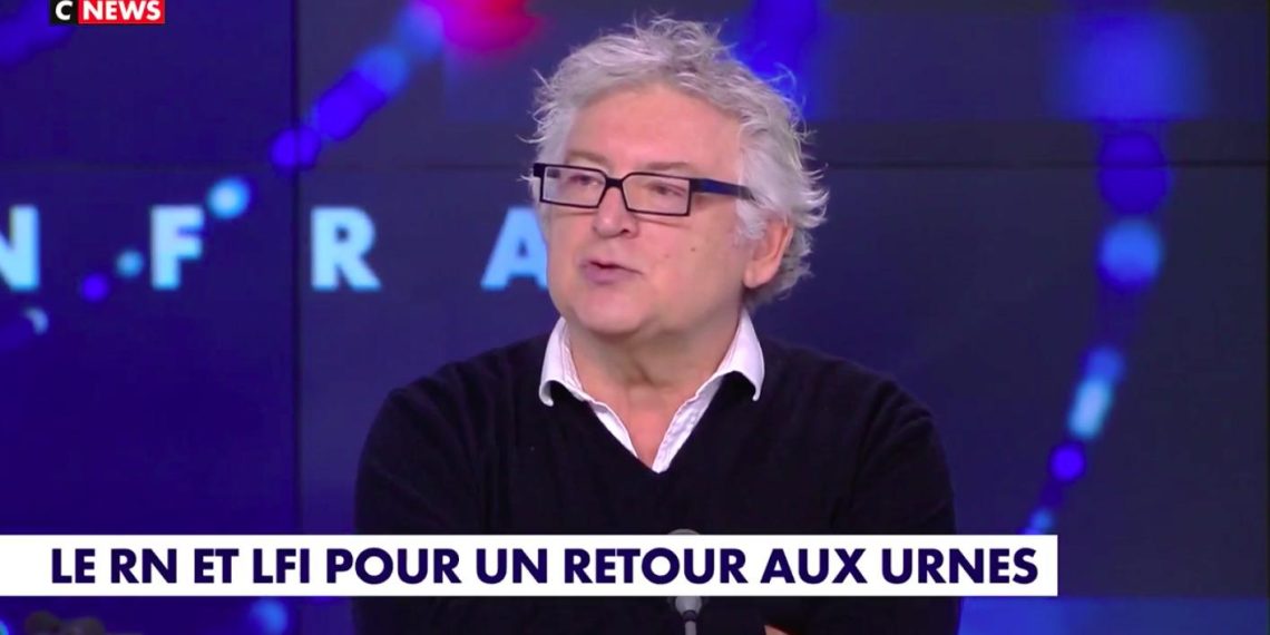 Michel Onfray : «Les députés LFI qui crachent sur la France sont très fiers d’arborer leur écharpe tricolore»