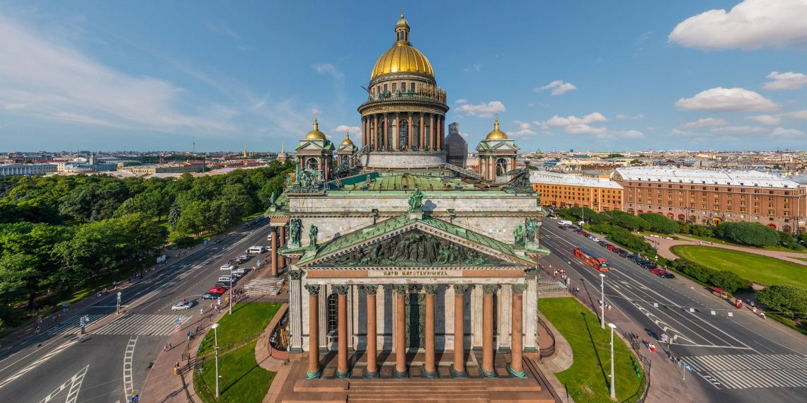 Cathédrale Saint-Isaac : la lumière d’or de Saint-Pétersbourg