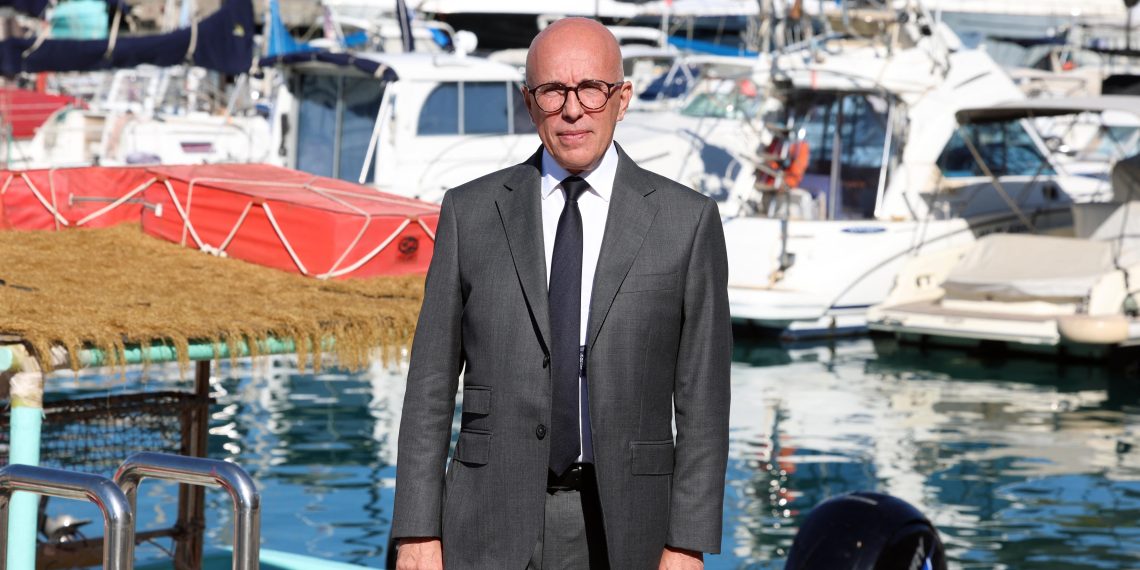 Éric Ciotti : «Rejoignez l’union des droites et tournez la page du macronisme»