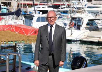 Éric Ciotti : «Rejoignez l’union des droites et tournez la page du macronisme»