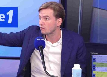 Casse au Louvre : pour Erik Tegnér, «on est totalement humilié, […] on ne va jamais retrouver les joyaux de la couronne»