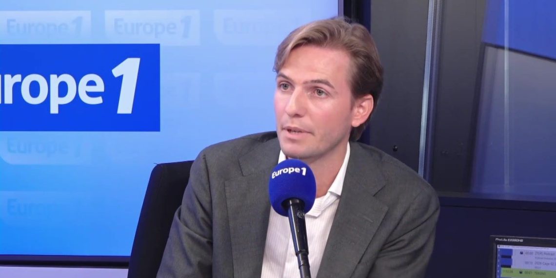 «Vous n’en faites pas un peu trop ?» : Erik Tegnér répond à la critique d’un auditeur sur l’enquête de «Frontières»