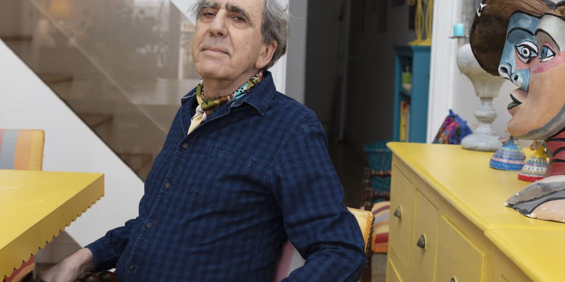 De Le Pen à Sarkozy, peut-on encore critiquer les décisions de justice ?