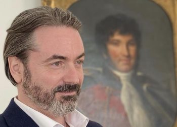 Cambriolage au Louvre : «On devrait assister à des démissions en série», fustige le prince Joachim Murat