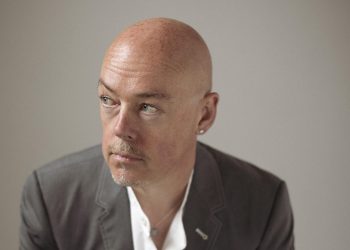 Littérature : John Boyne explore le sujet complexe des abus sexuels