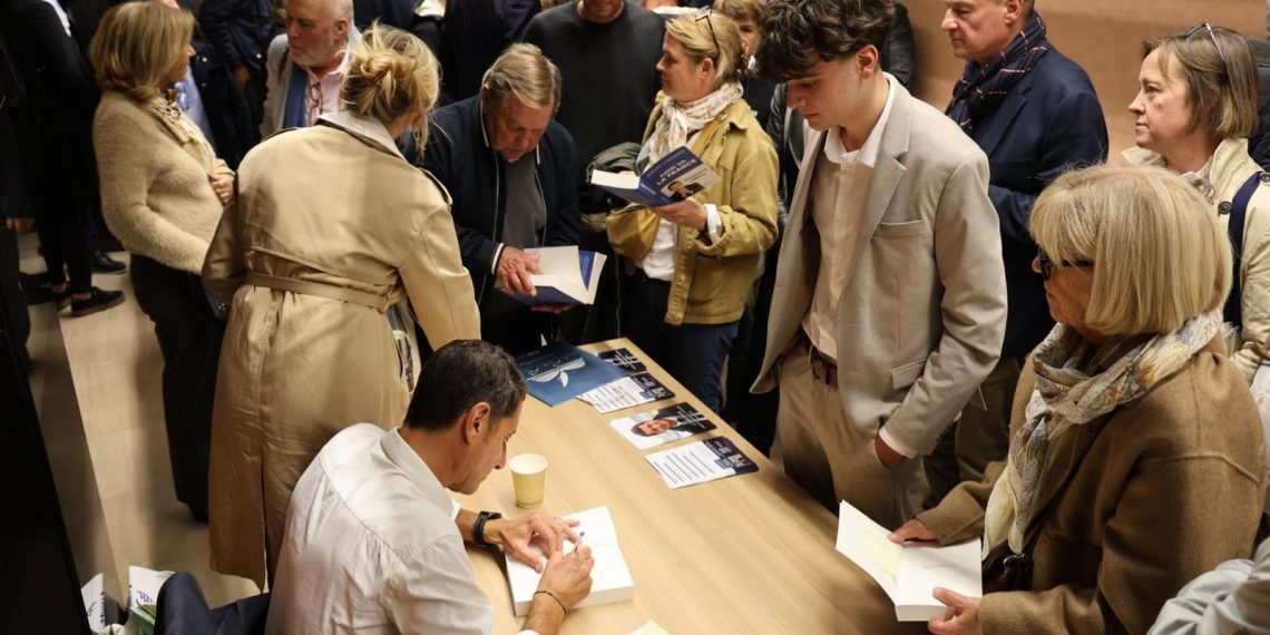 David Lisnard : «La seule issue, c’est la démission du président»