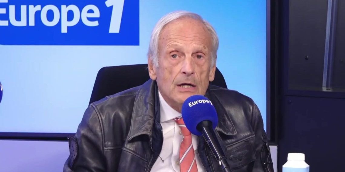 «Ça n’a rien à voir avec Charlie Hebdo» : Marc Menant épingle la défense des cyberharceleurs de Brigitte Macron